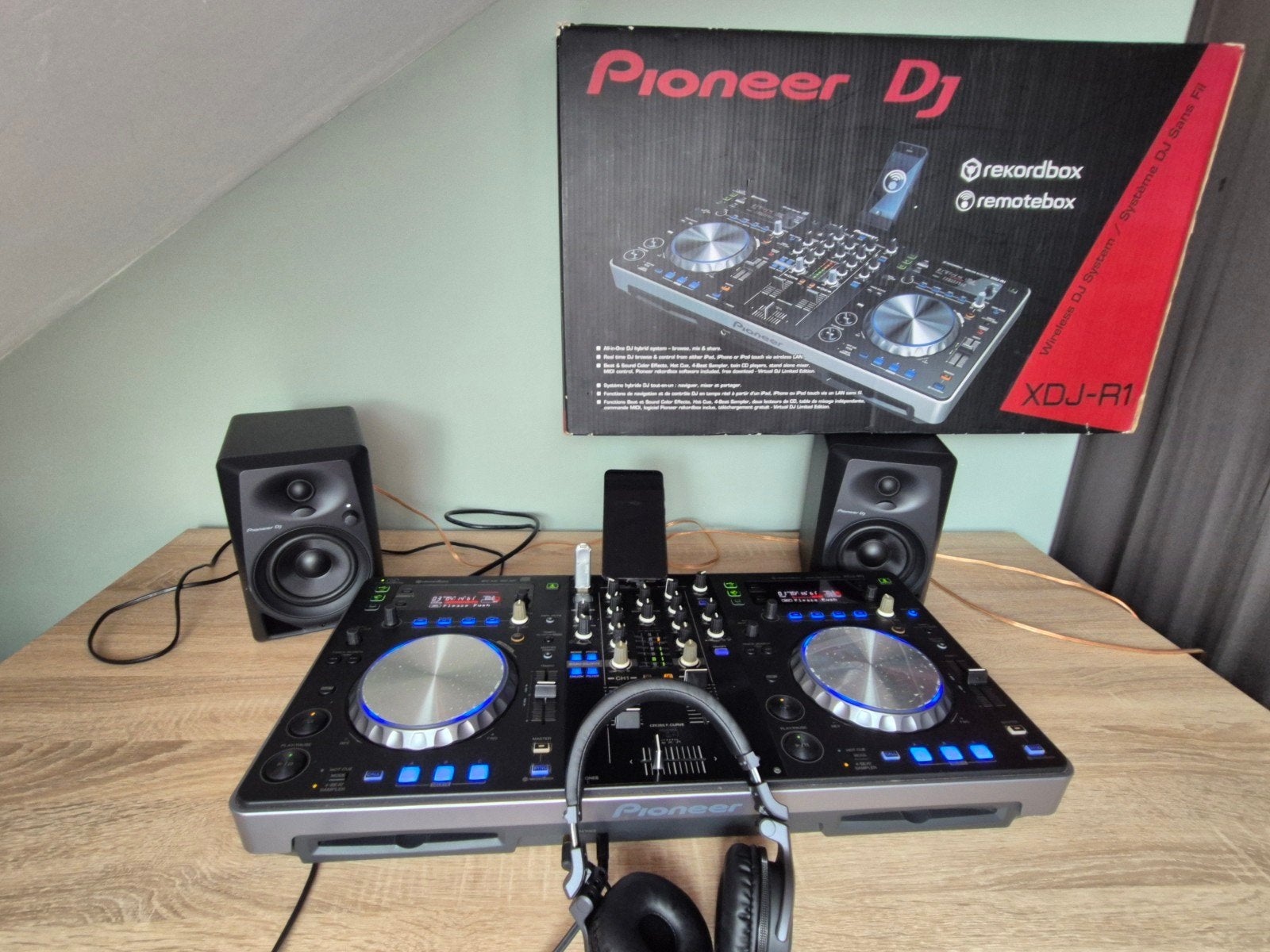 Pioneer DJ XDJ-R1 DJ-set met speakers en koptelefoon, Muziek en Instrumenten, Dj-sets en Draaitafels, Ophalen, Zo goed als nieuw