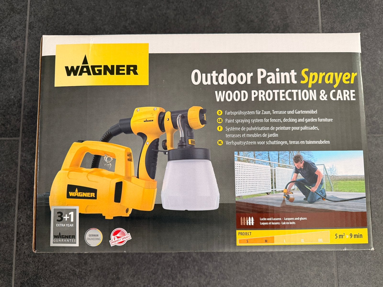 Wagner Outdoor Paint Sprayer + 20 liter antraciet houtbeits, Ophalen of Verzenden, Nieuw, Verfspuit of Verfpomp