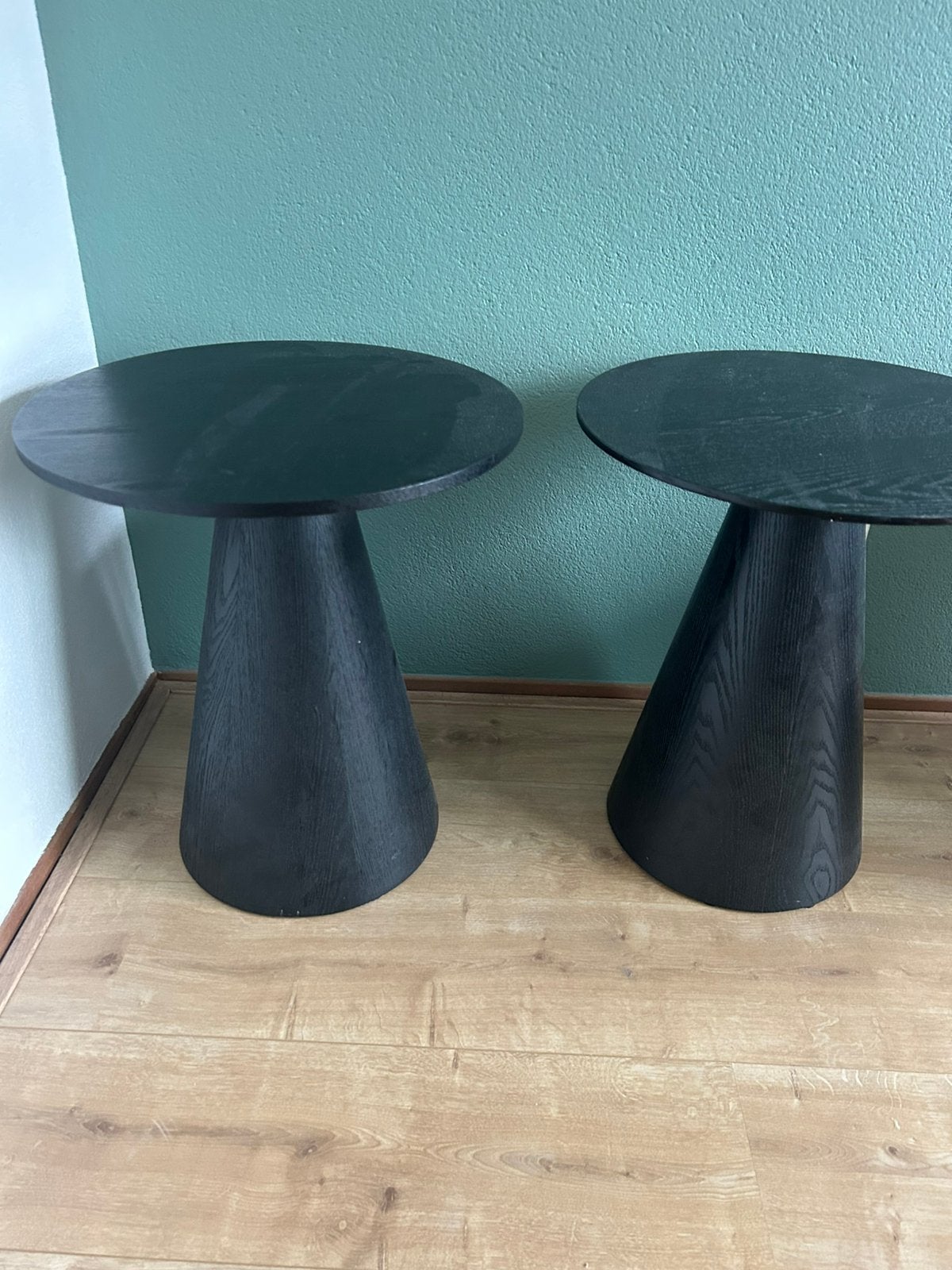 Bijzettafel/nachtkastjes 45 cm zwart eiken, Huis en Inrichting, Tafels | Bijzettafels, Minder dan 55 cm, Rond, Zo goed als nieuw