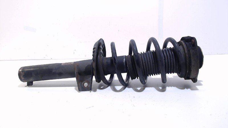 Veerpoot rechts voor Volkswagen Passat, Auto-onderdelen, Onderdelen@venauto.nl, Van der Ven Autorecycling B.V., Gebruikt, Ettenseweg 76, 4706 PB Roosendaal, The Netherlands