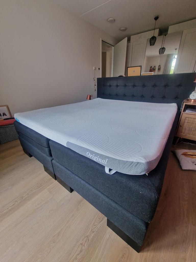 Swiss Sense Boxspring 180x200 met Cloudpillow topper, Gebruikt, Tweepersoons, Ophalen of Verzenden, 180 cm