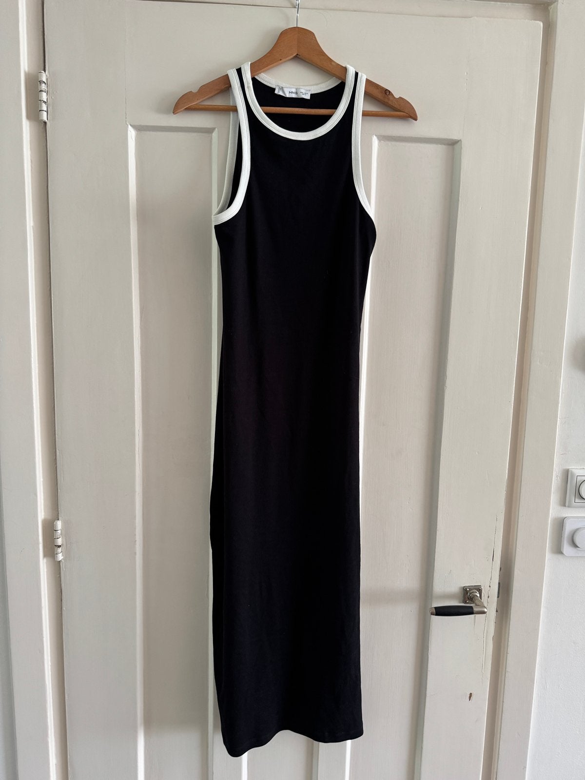 Klassiek jurkje van Mango, zwart wit, maat L zgan, Kleding | Dames, Gelegenheidskleding, Maat 38/40 (M), Overige typen, Zwart