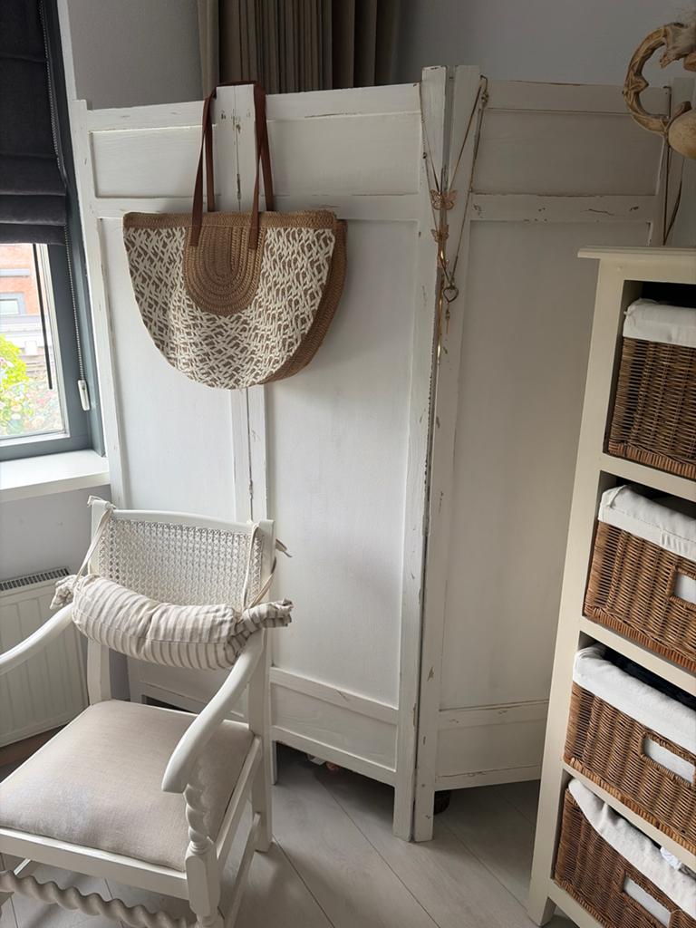 Brocante wit kamerscherm - opknapper, Ophalen of Verzenden, Zo goed als nieuw
