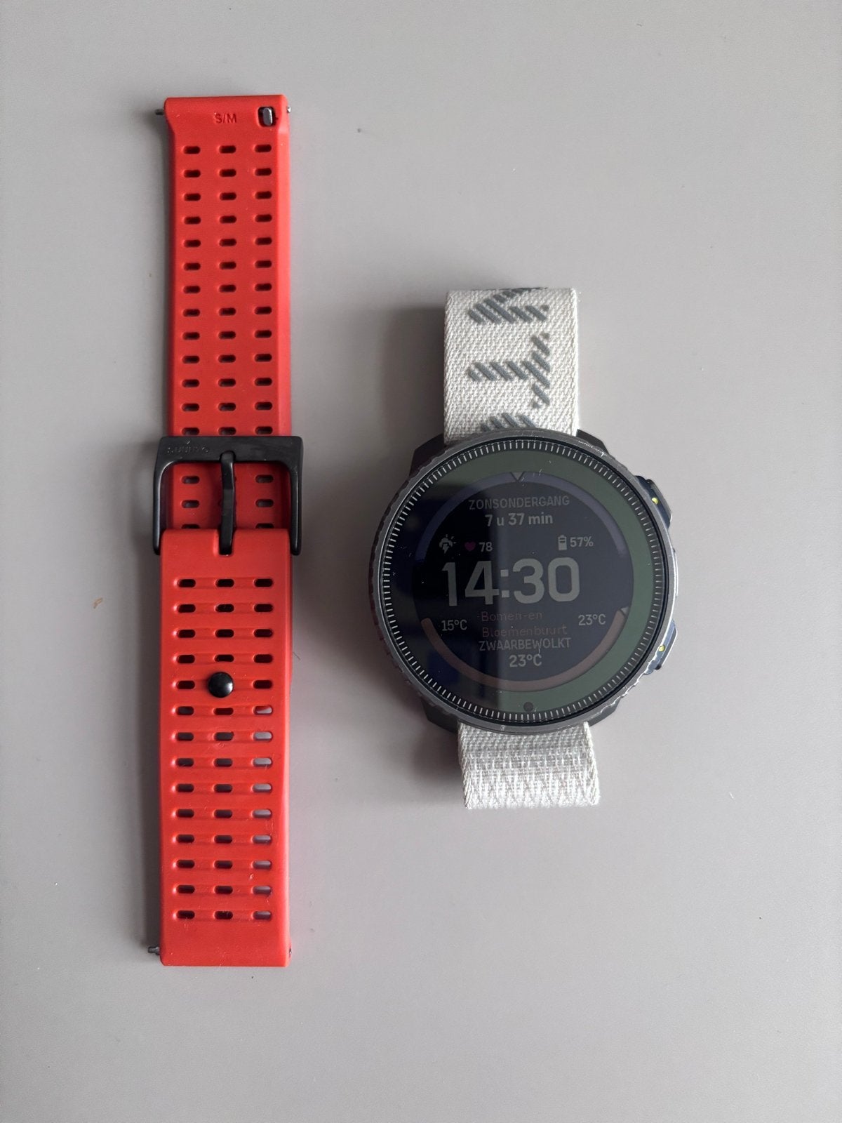 Suunto Vertical Titanium Solar, Ophalen, Afstand, Zo goed als nieuw, Waterdicht