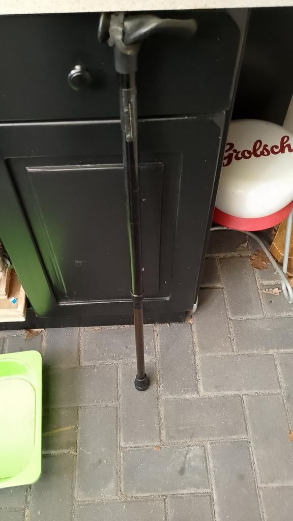 Wandelstok in hoogte verstelbaar, Ophalen