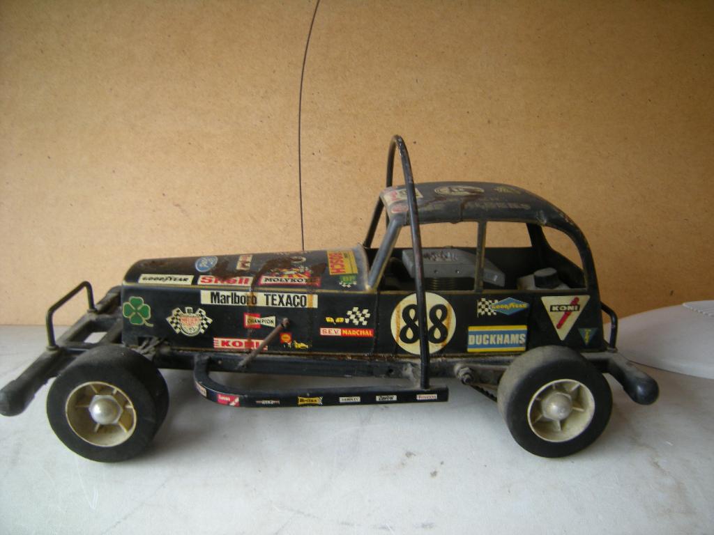 benzine auto model  kijk foto benzine moter, Benzine, Gebruikt, Ophalen of Verzenden, Onderdeel