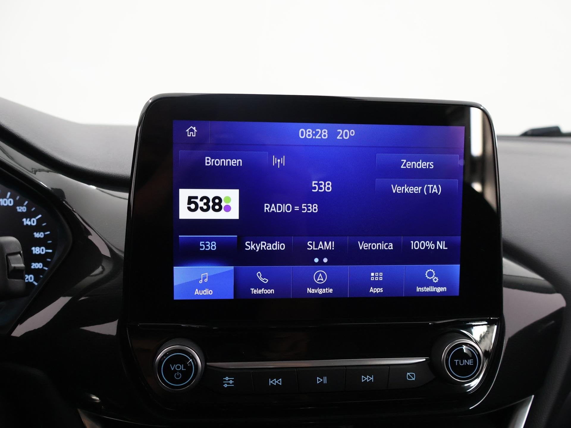 Foto 16 van Ford Puma 1.0 EcoBoost Hybrid Titanium | Winterpakket | Crui