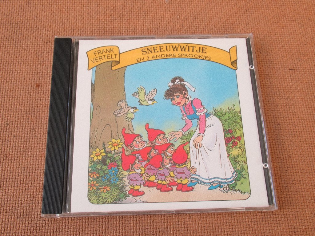 Sneeuwwitje CD met voorkant Jan van Haasteren, Ophalen of Verzenden, Zo goed als nieuw, Verhaal of Sprookje
