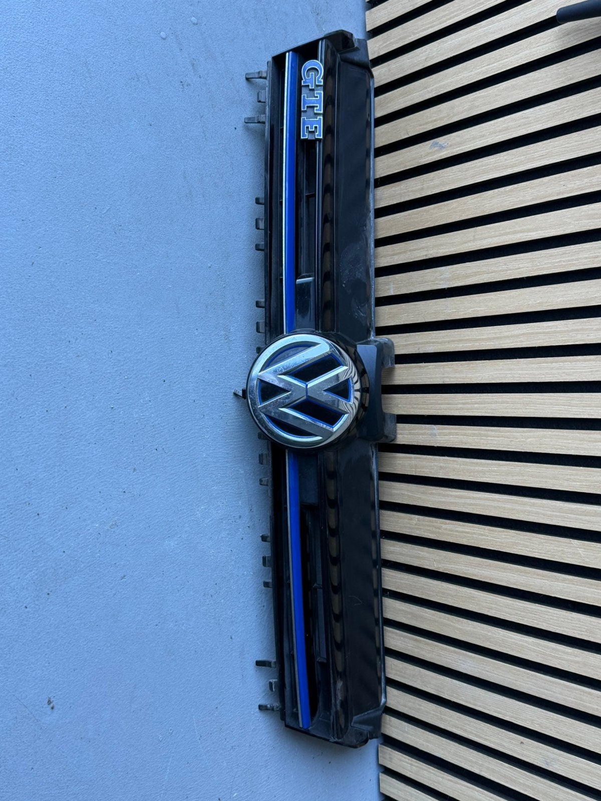 Originele VW Golf 7 GTE Grille 5GE853651, Auto-onderdelen, Gebruikt, Ophalen of Verzenden, Bumper, Volkswagen