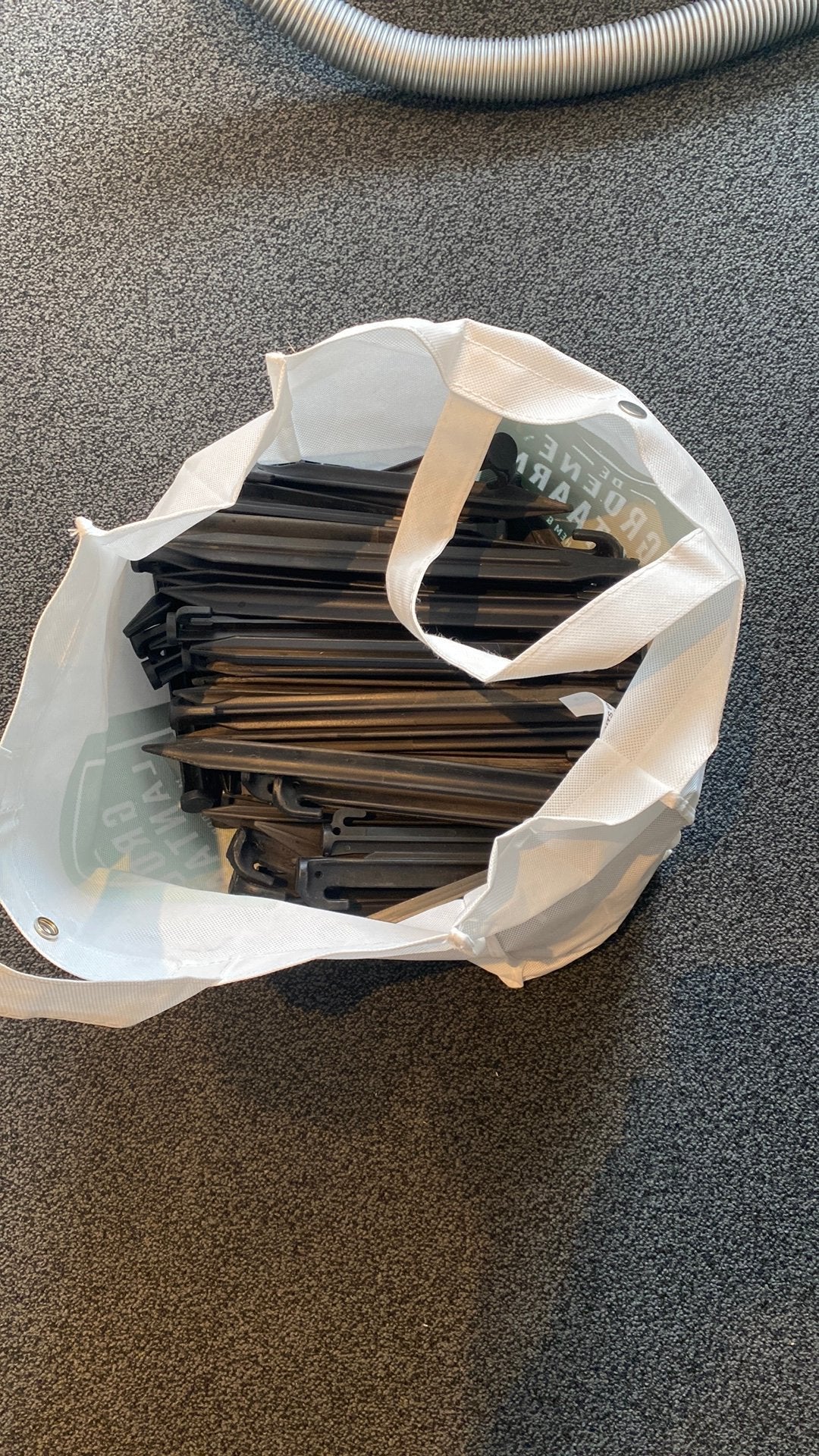 Plastic haringen, Ophalen, Zo goed als nieuw