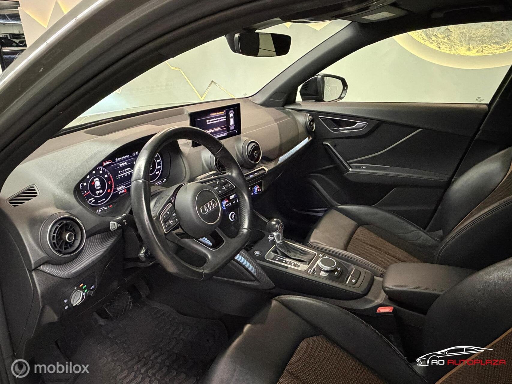 Audi Q2 1.4 TFSI CoD #limited S-line Panorama/Nardo/Virtual/, 4 cilinders, 150 pk, Leder en Stof, 19 km/l