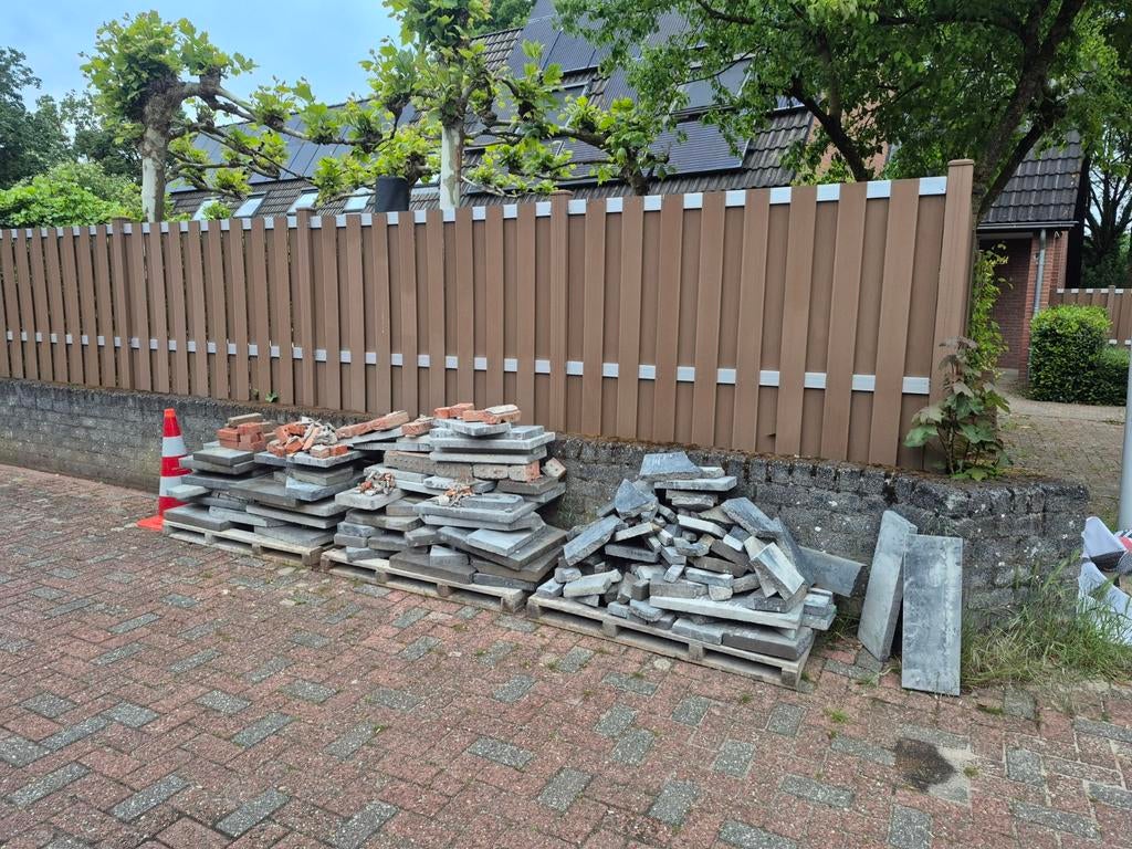 Gratis Partij stenen en zand, Ophalen, Beton, Terrastegels