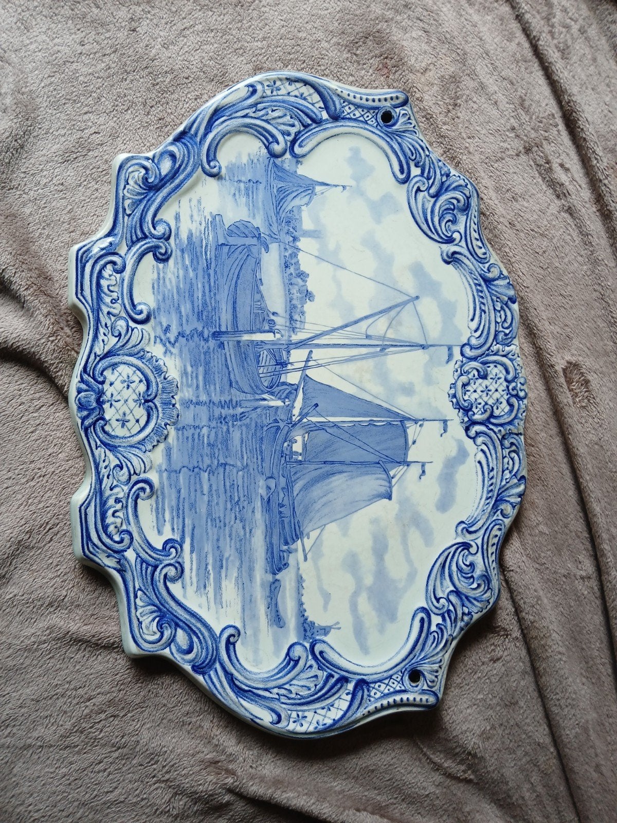 Antiek Boch Delfts Blauw Wandbord met Zeilschepen, Antiek en Kunst, Antiek | Wandborden en Tegels, Ophalen