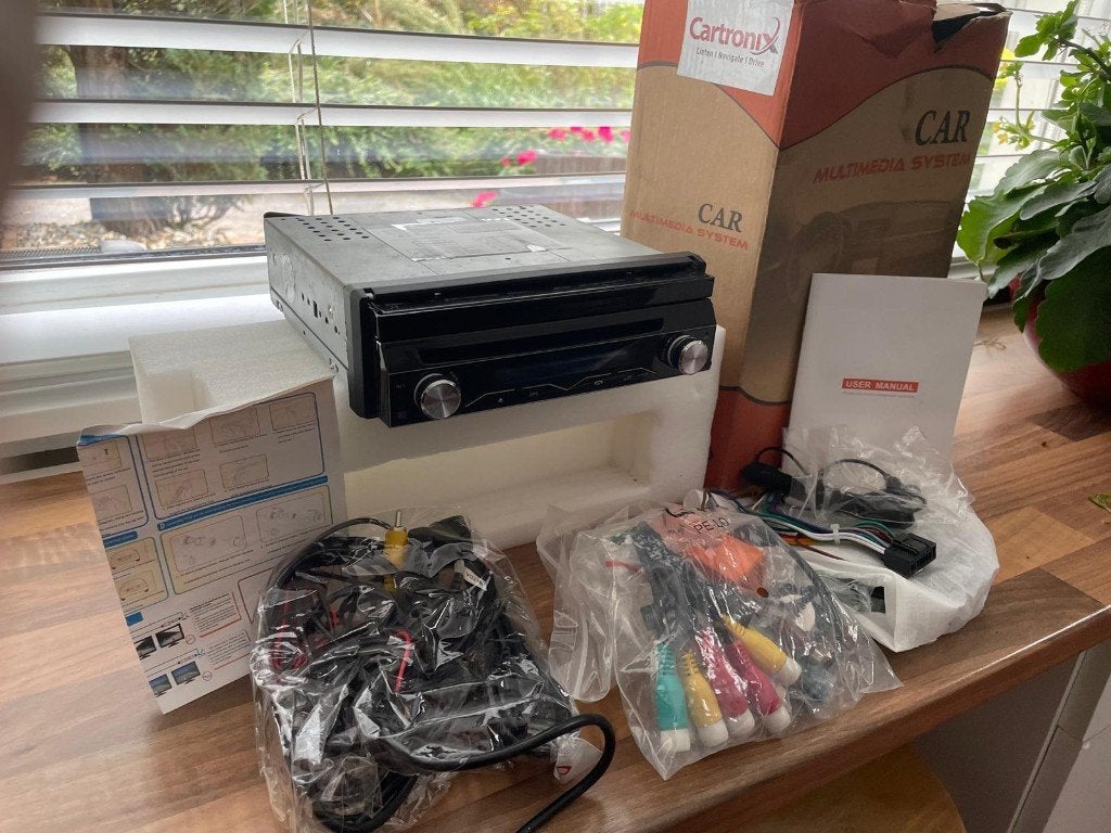 1 din klapscherm  Cartronix multi media speler, Ophalen of Verzenden, Zo goed als nieuw