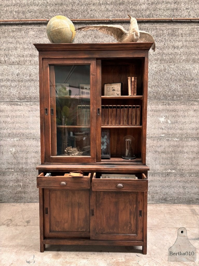 Unieke oude hoge 230 cm apothekerskast uit de jaren 30 40, Ophalen, Met deur(en), 200 cm of meer, Zo goed als nieuw