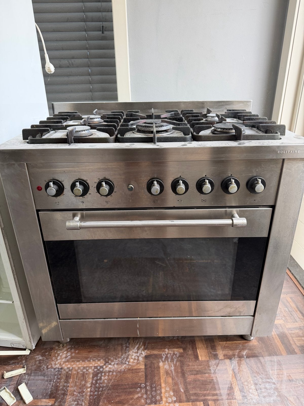 Solitaire gasfornuis met oven - RVS, Witgoed en Apparatuur, Fornuizen, Ophalen, Gebruikt, 60 cm of meer, Gas