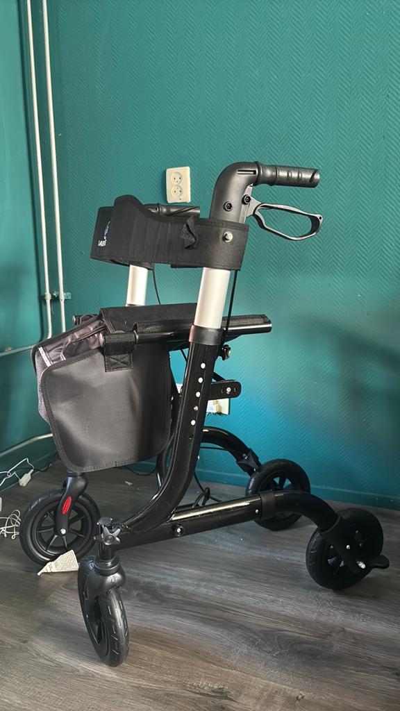 Rollator, Diversen, Ophalen of Verzenden, Zo goed als nieuw