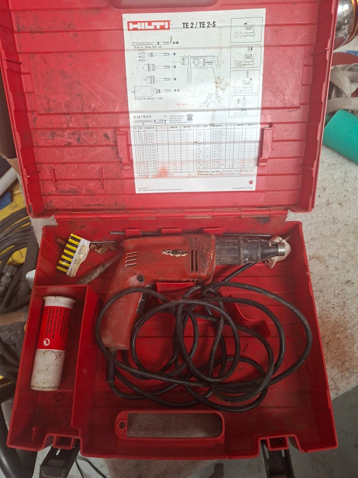 Hilti TE 2/TE 2-S Boorhamer in koffer, Doe-het-zelf en Verbouw, Gereedschap | Boormachines, Boor- en/of Breekhamer, Ophalen of Verzenden