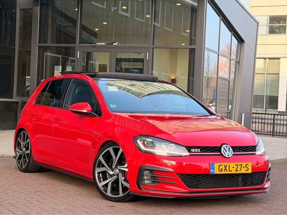Volkswagen Golf 2.0 TSI 245pk 7-DSG 5D 2017 Rood, 4 cilinders, 1984 cc, 1337 kg, 245 pk