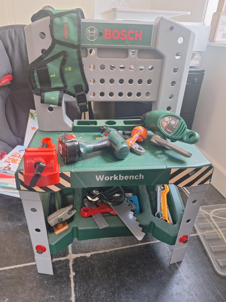 Bosch werktafel, met gereedschap, Ophalen