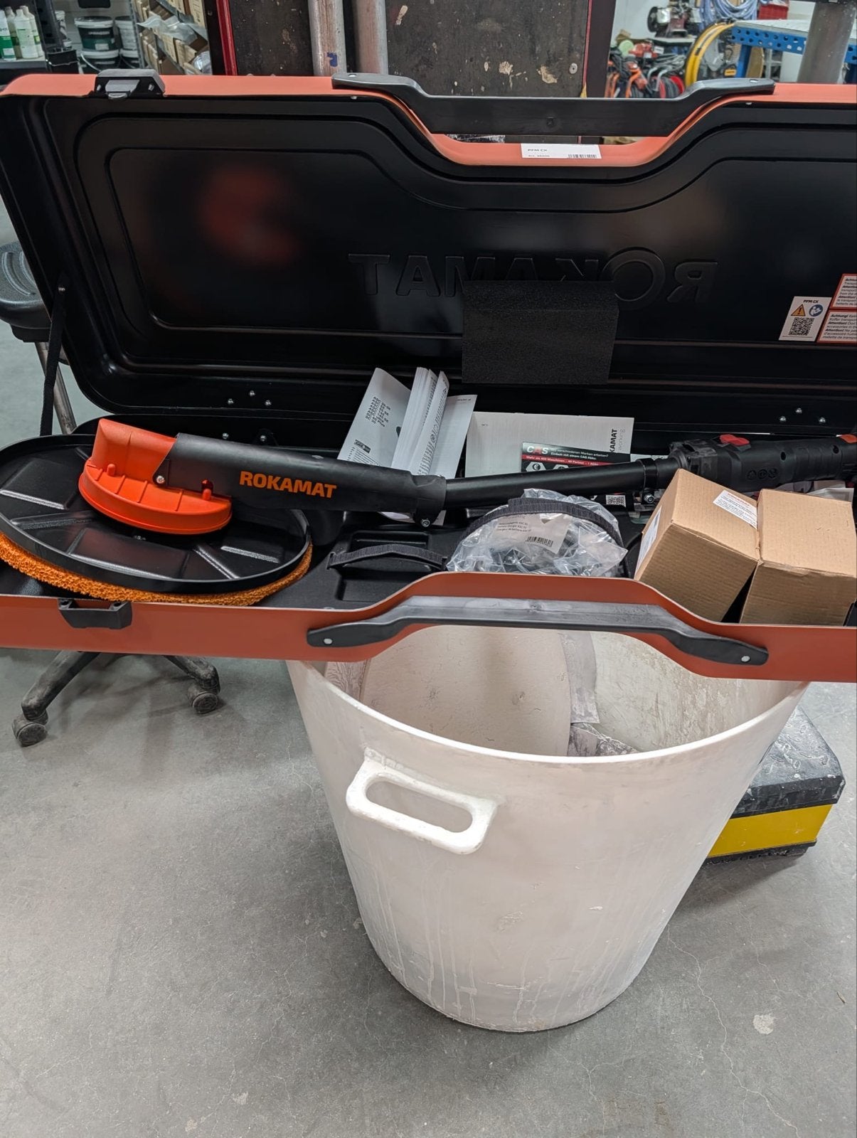 ROKAMAT Schuurmachine met accessoires, Ophalen, Gebruikt, 600 tot 1200 watt, Overige typen