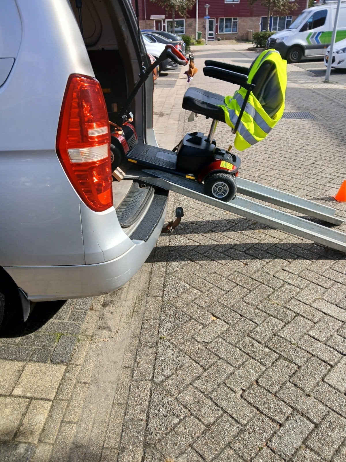 Stalen oprijplaat 2x, Ophalen