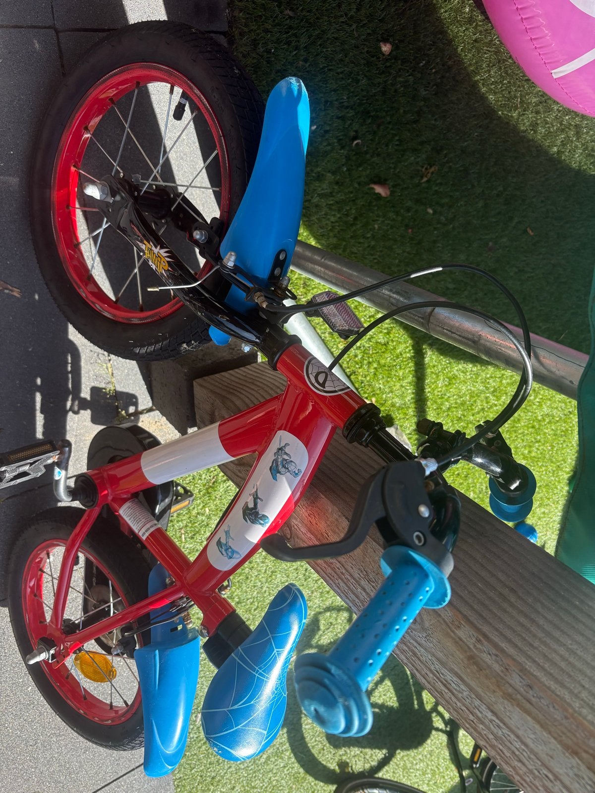 Spiderman kinderfiets 14 inch - Gebruikt maar goed, Fietsen en Brommers, Ophalen, Gebruikt, Minder dan 16 inch