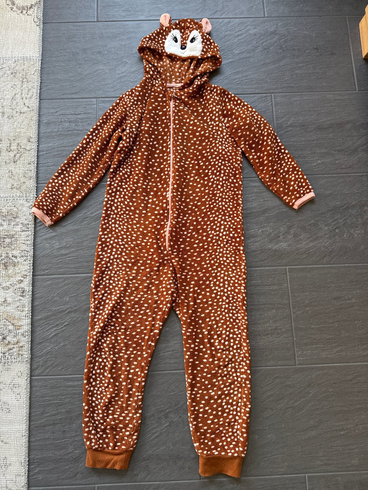 Schattige Bambi Onesie 146/152, Ophalen of Verzenden, Gebruikt, Jongen of Meisje
