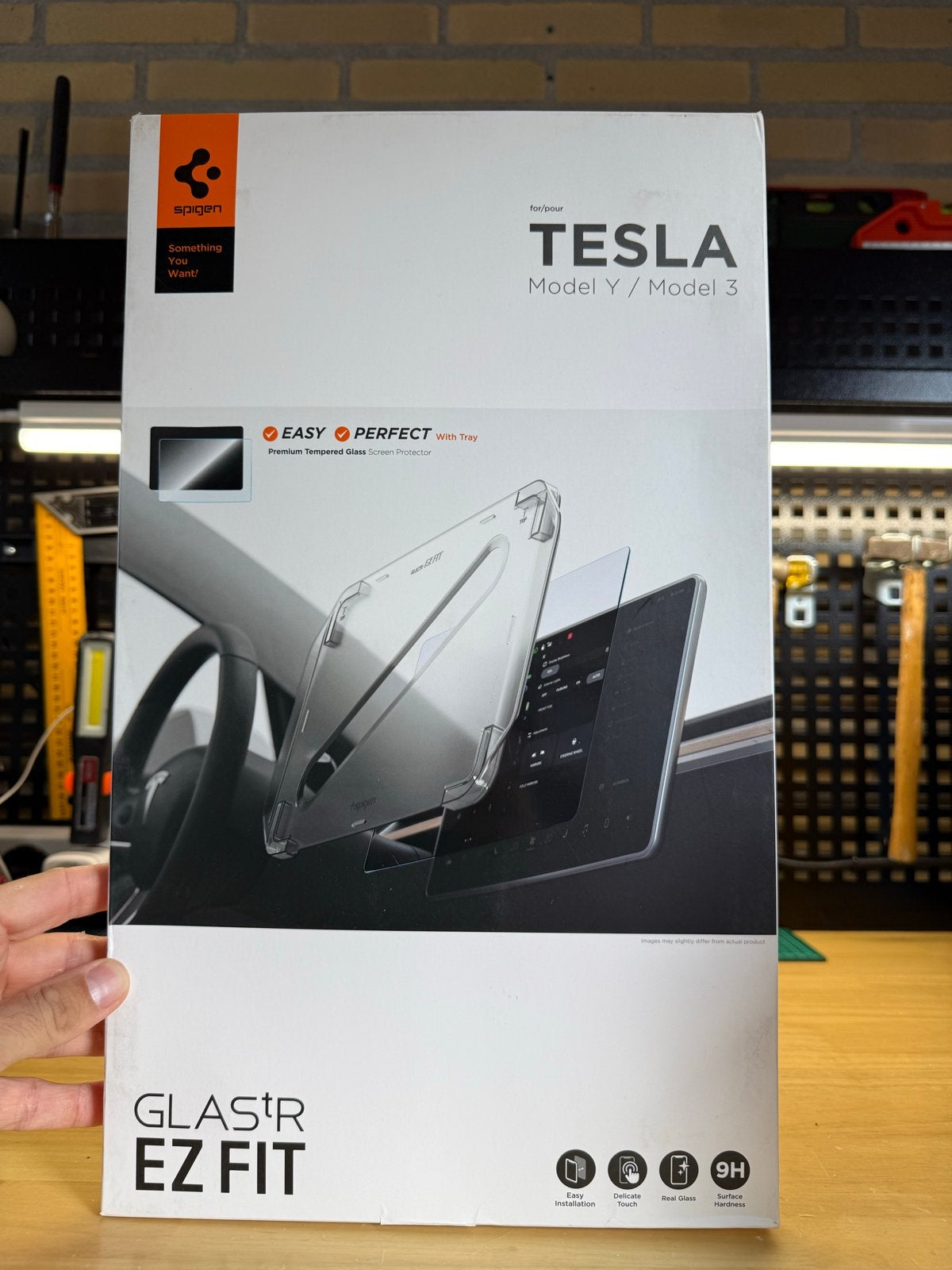 Spigen Tesla Model 3/Y Screenprotector 2020-2024 (Nieuw), Ophalen of Verzenden, Nieuw