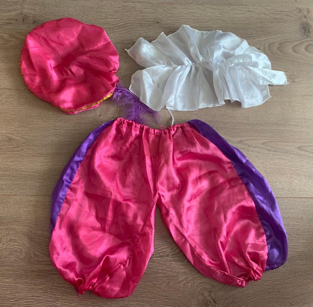 Pietenpak broek baret kraag roos paars wit maat 110-116 Sint, Ophalen of Verzenden, Nieuw