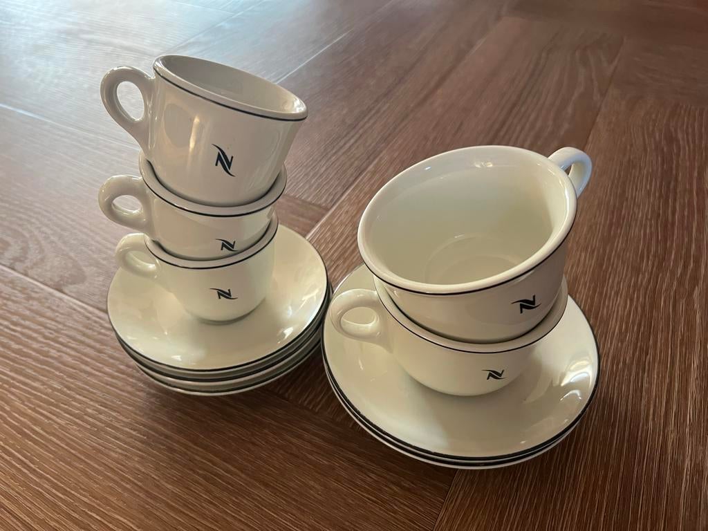 Nespresso Tognana koffieset: 3x espresso, 2x cappuccino, Huis en Inrichting, Keuken | Servies, Ophalen of Verzenden, Zo goed als nieuw