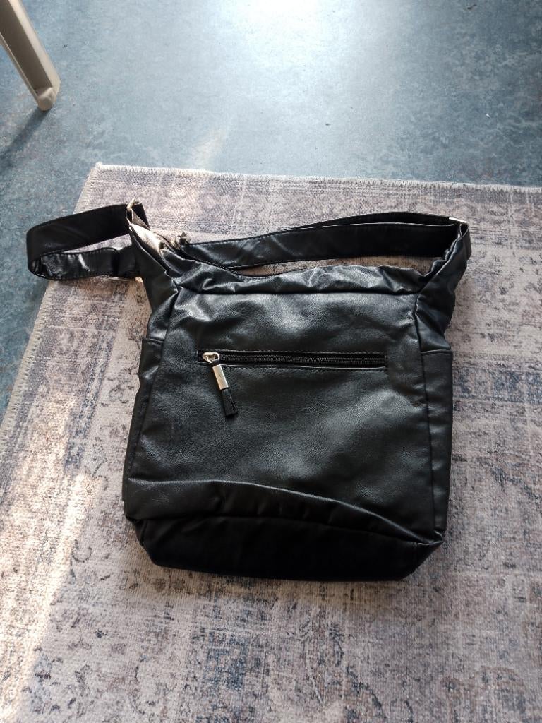 Iris collection leren tas 32 x 29, Sieraden, Tassen en Uiterlijk, Tassen | Damestassen, Ophalen, Zo goed als nieuw, Zwart, Schoudertasje