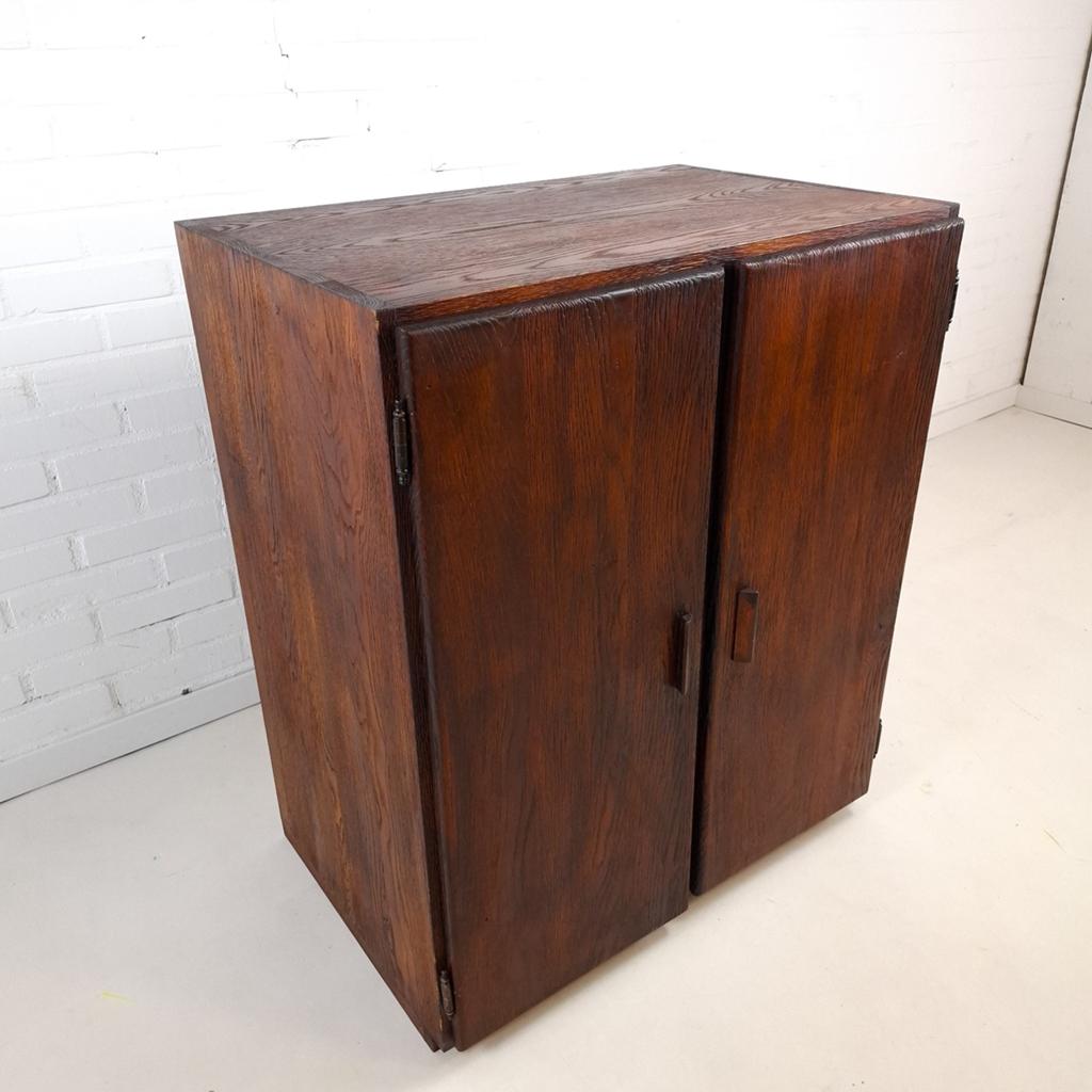 Vintage dressoir art deco stijl ruw donkerbruin hout, Ophalen