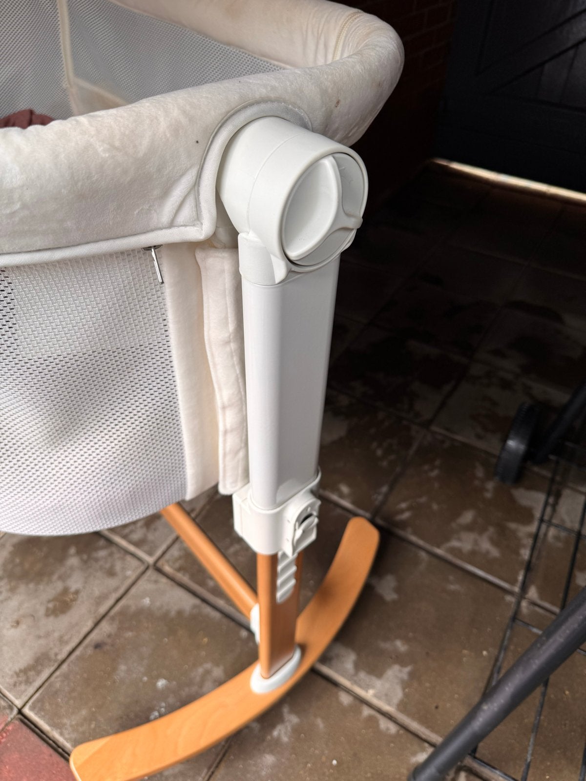 BabyGO Wiegje/Co-sleeper met schommelfunctie, Ophalen, Gebruikt, Wieg
