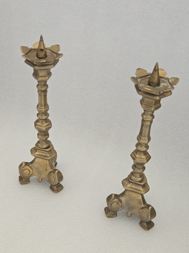 Setje kleine , Gotische penkandelaars ., Ophalen of Verzenden, Koper of Brons
