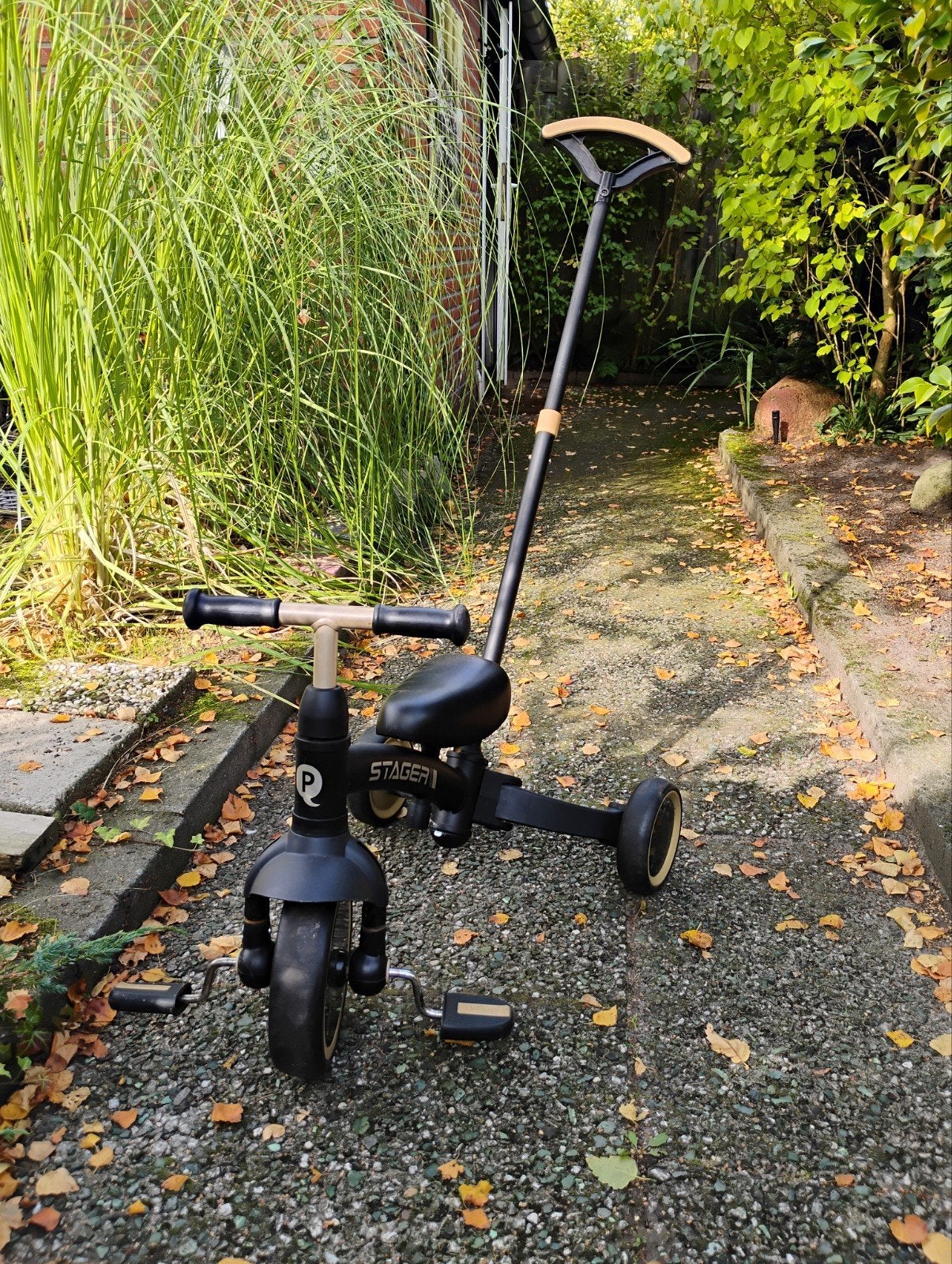 Q Play Stager 4-in-1 loopfiets/driewieler zwart/goud