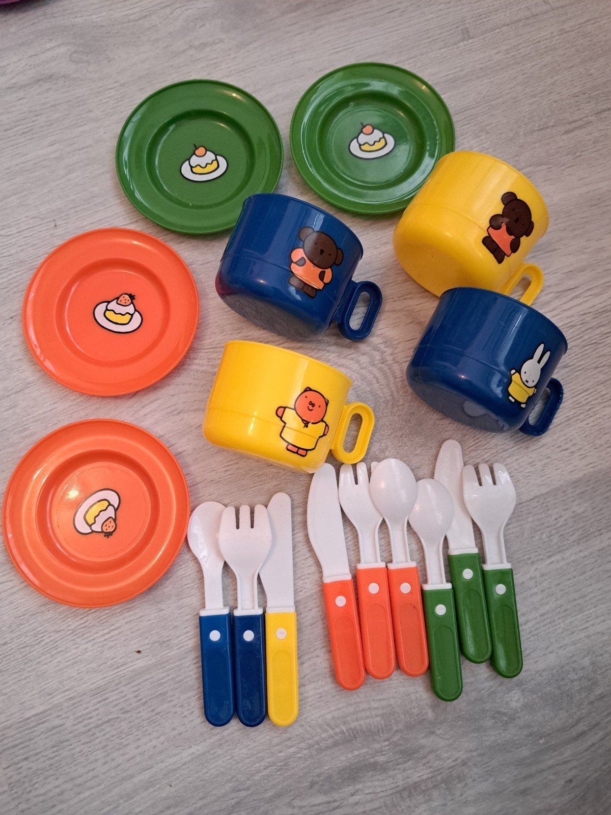 Nijntje thee servies setje, Ophalen of Verzenden, Kunststof