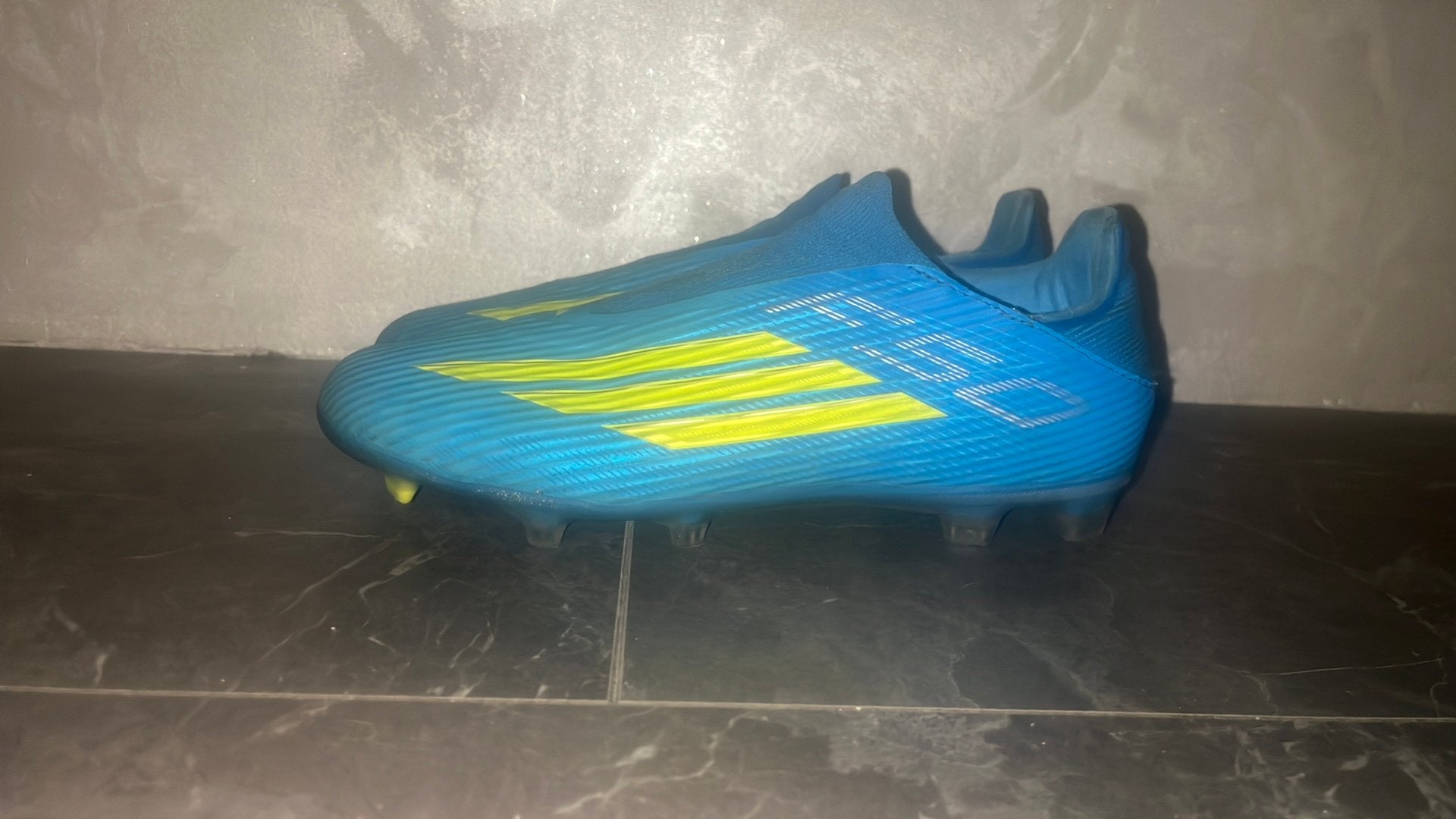 F50 laceless, Ophalen, Maat XS of kleiner, Schoenen, Zo goed als nieuw