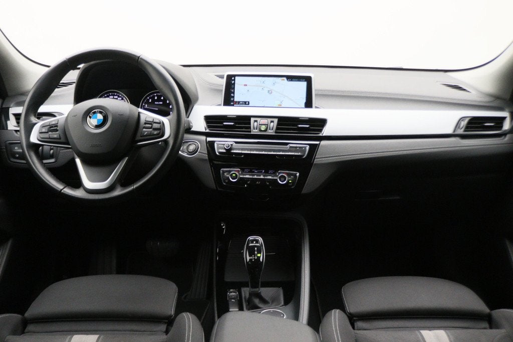BMW X2 sDrive20i High Executive Automaat LED, Head-Up, Apple, 1998 cc, 1435 kg, Lichtsensor, SUV of Terreinwagen