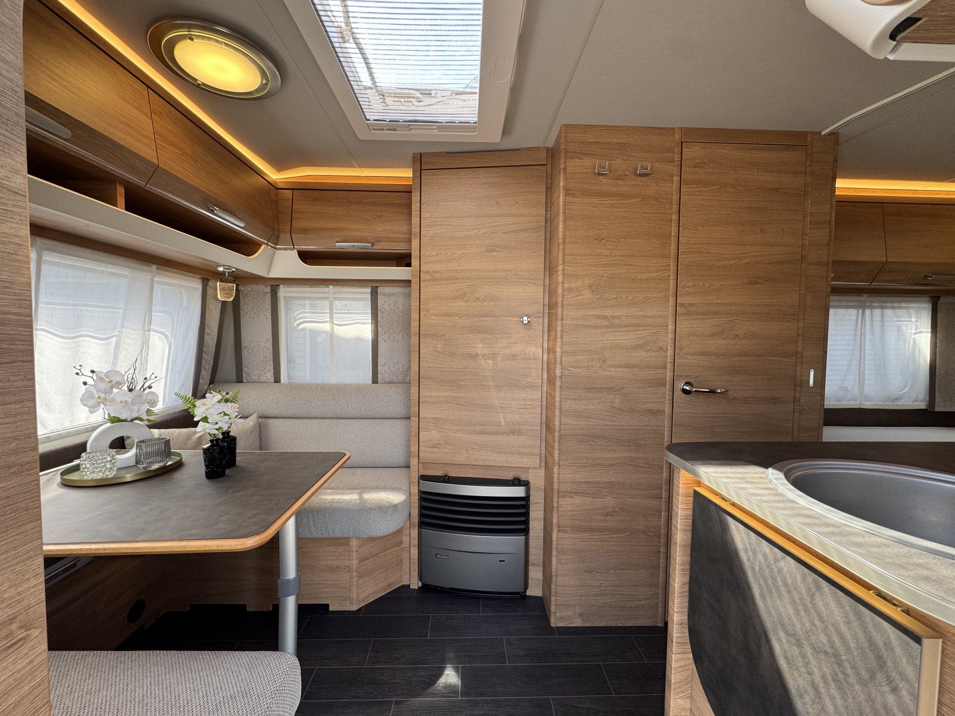 Tabbert Da Vinci 460E ENKELE BEDDEN *Mover/Zakluifel/Fietsen, Vast bed, Kachel, Tabbert, Bedrijf
