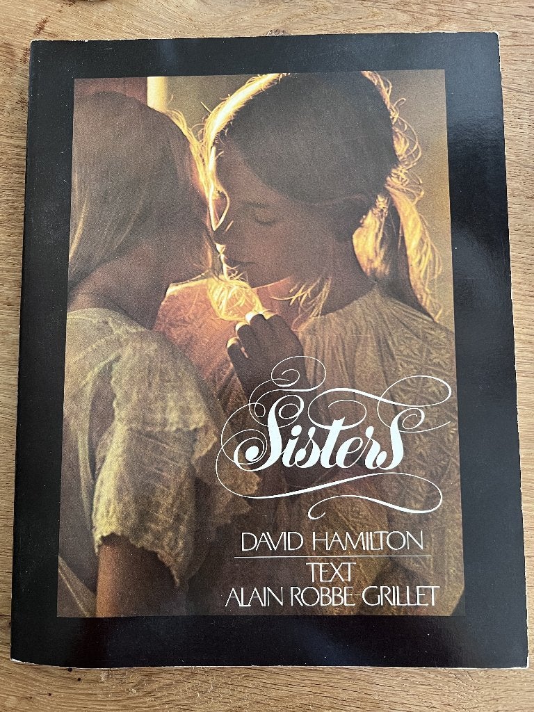 Sisters boek David Hamilton, Fotografen, David Hamilton, Ophalen of Verzenden, Zo goed als nieuw