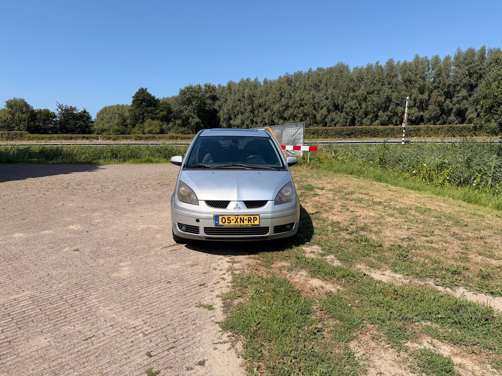 Mitsubishi Colt 1.5 CZ5 2007 Grijs, Auto's, Voorwielaandrijving, 970 kg, 40 €/maand, 4 cilinders