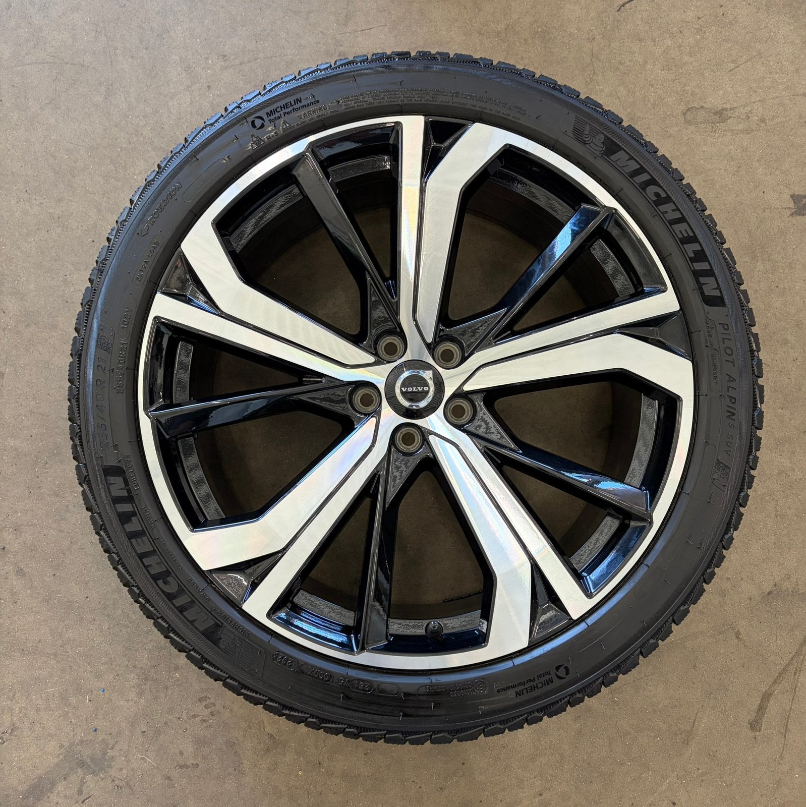 Originele Volvo XC60 Michelin winterset DEMO, Ophalen, Gebruikt, 255 mm, Banden en Velgen
