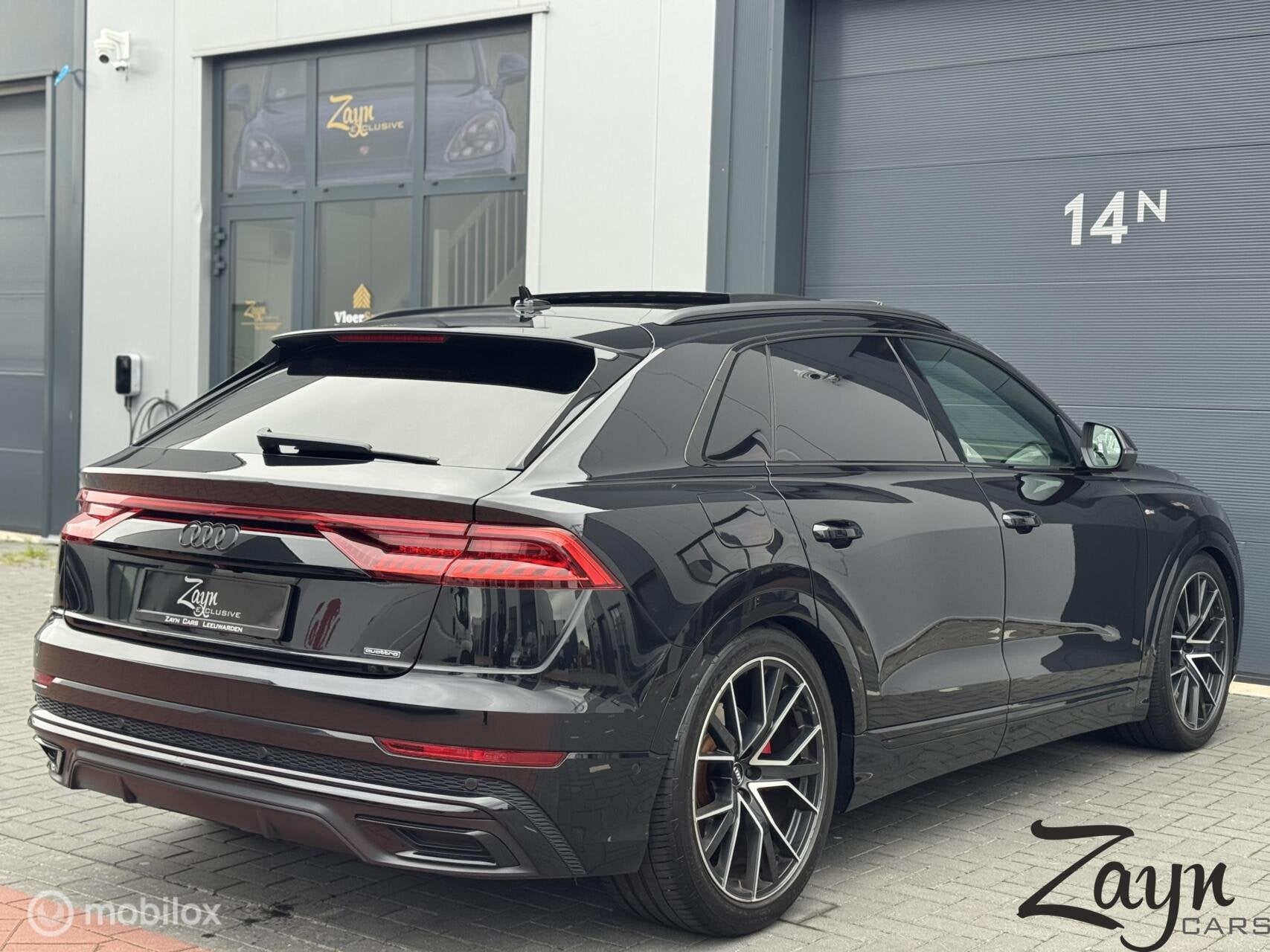 Audi Q8 50 TDI Quattro | S-Line | Pano | Matrix | 3D & 360 |, Auto's, Automaat, Gebruikt, Euro 6, Zwart
