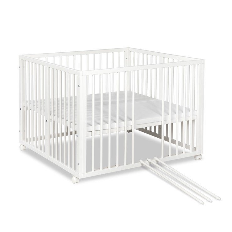 Jonas Houten Babybox + matras, Kinderen en Baby's, Ophalen, Zo goed als nieuw, Vierkant, In hoogte verstelbaar
