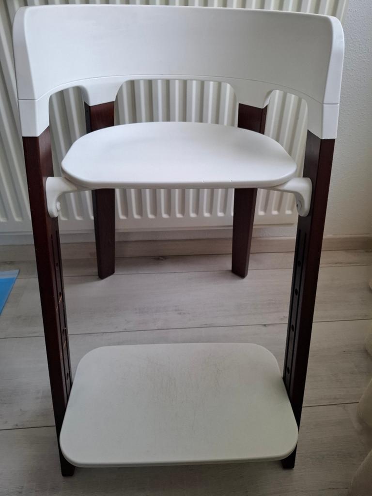 Stokke Steps meegroei kinderstoel  Wit met Bruin izgs, Kinderen en Baby's, Kinderstoelen, Ophalen, Zo goed als nieuw, Meegroeistoel