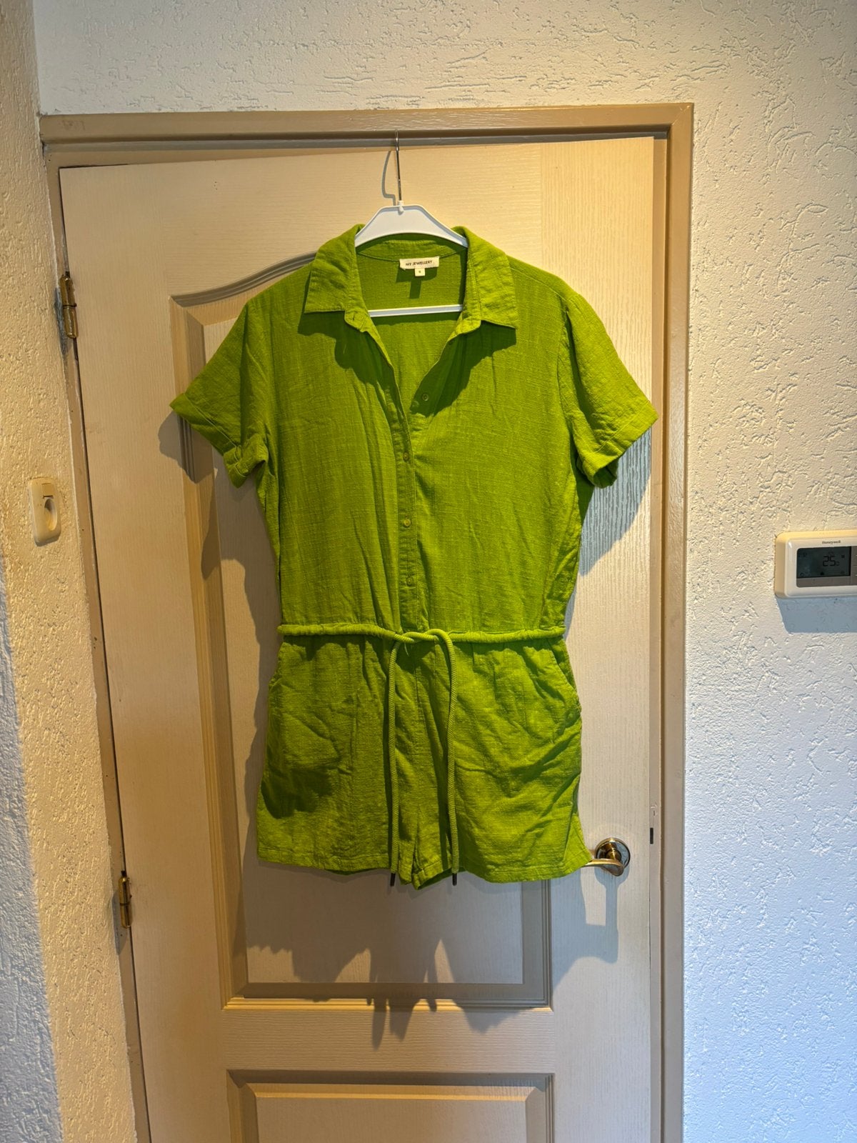 Korte jumpsuit van My Jewellery in maat S met zakjes, Ophalen of Verzenden, Zo goed als nieuw, Groen
