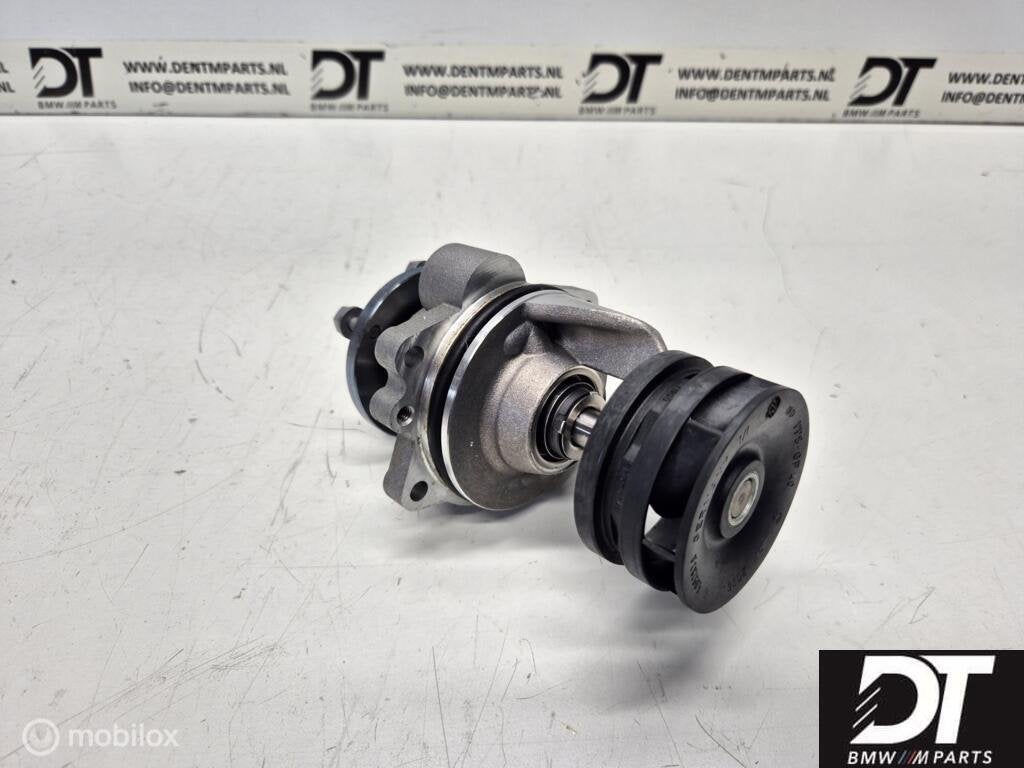 Waterpomp BMW M3 E90 E92 E93 M5 E60 S65 S85 11517838201, Gebruikt, Ophalen of Verzenden, BMW, BMW
