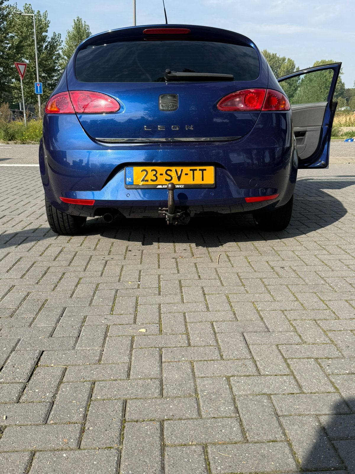 Seat Leon 1.6 75KW 2006 Blauw, Auto's, 4 cilinders, 1200 kg, Particulier, 57 €/maand