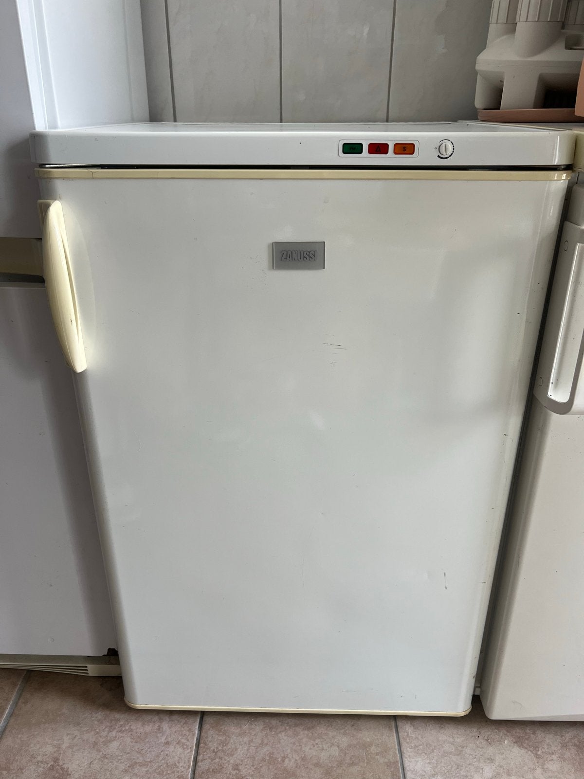 Zanussi vriezer in goede staat, Gebruikt, Minder dan 85 cm, Minder dan 60 cm, Vrijstaand